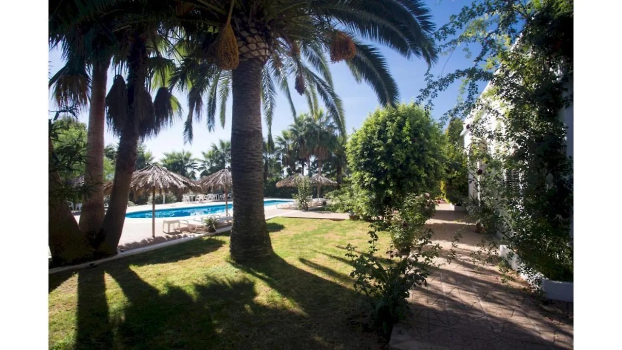 Villa Nieves Is A Beautiful Villa Set In A Rural Location Yet It Is Still Only A 5 Minute Drive From San Antonio And San Rafael 0*, Sant Antoni de Portmany